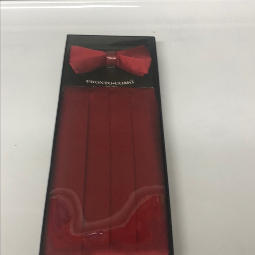 NWT Red Silk Bow tie and Cummerbund set